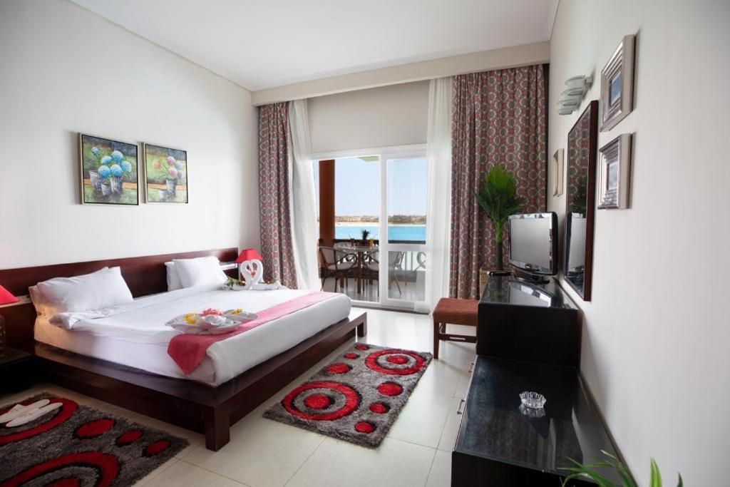 Golden Ocean Marina Hotel العلمين المظهر الخارجي الصورة